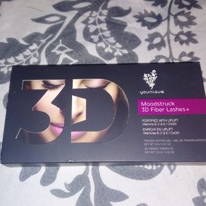 Younique moonstruck 3D fiber lashes
